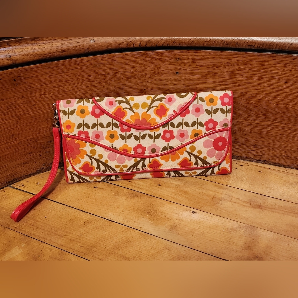 Vera Bradley Folkloric Clutch - Picture 1 of 4